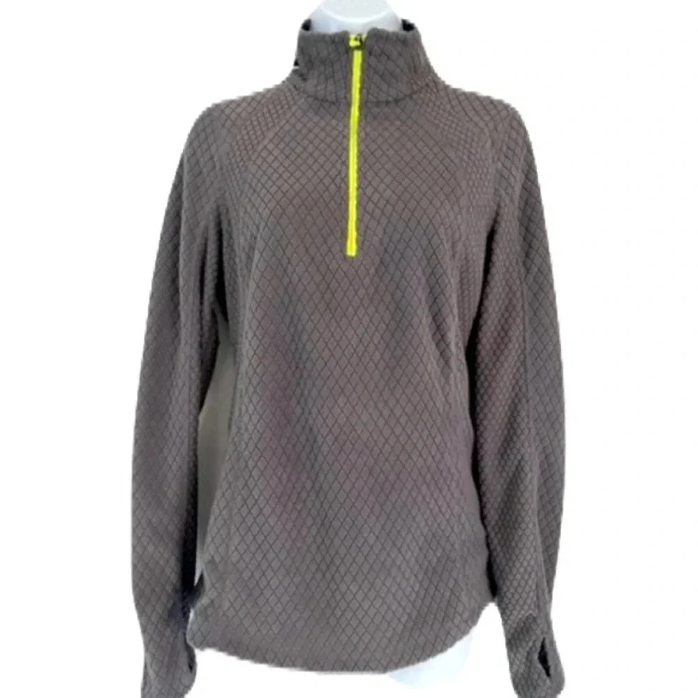NWT TG  Tek Gear/ Pullover/ Quarter-zip/ Sweater/ Grey/ Size US M